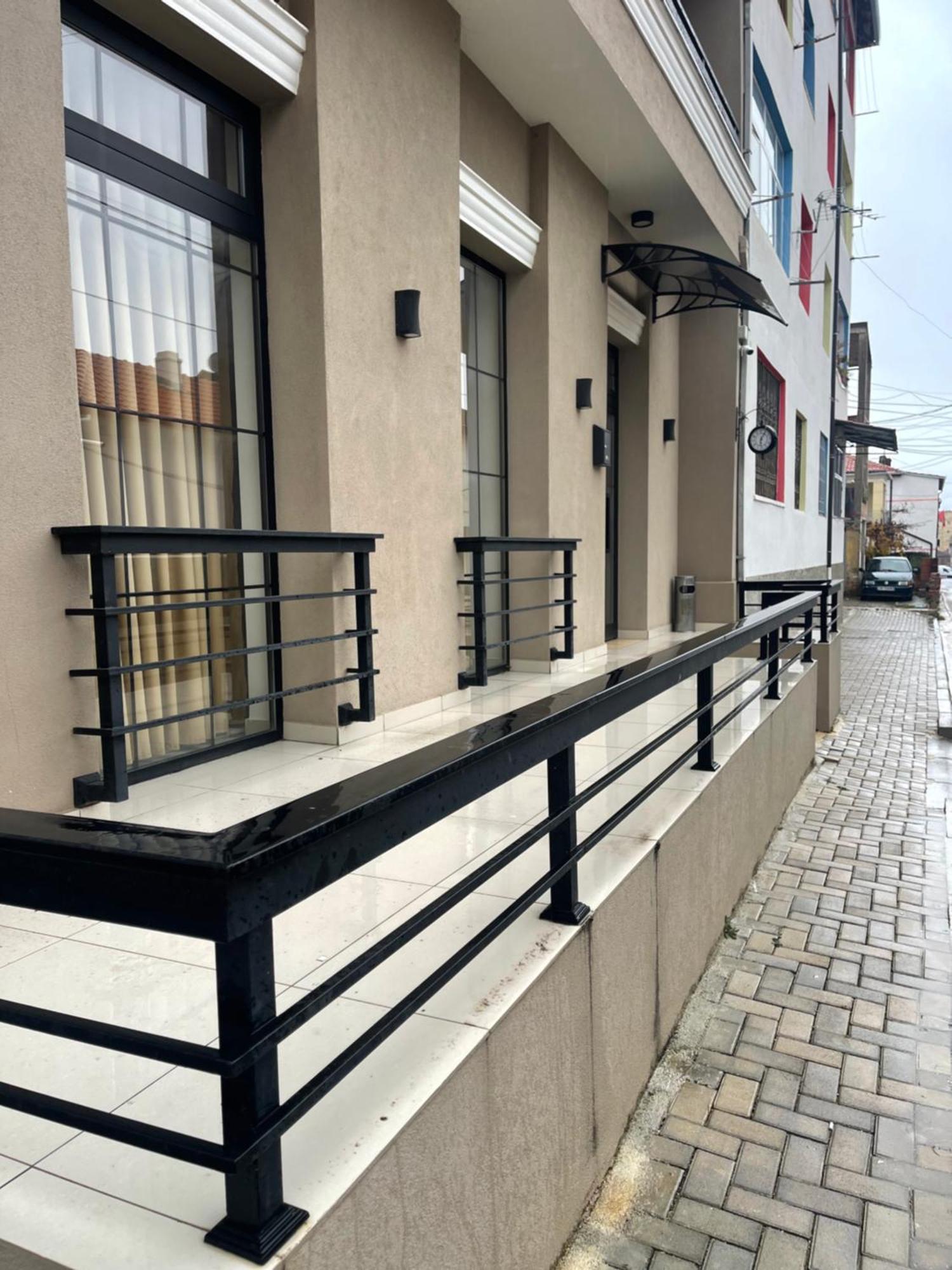 Small Hotel Ora Pogradec Exterior foto